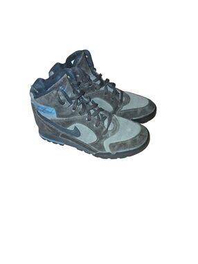 Nike Caldera Boots Vintage Womens Size 6